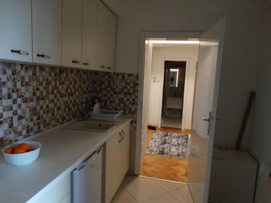 Miro'S Place Скопие Екстериор снимка